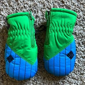 Infant Columbia winter mittens